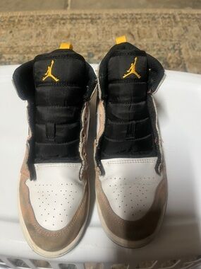 Jordan Men’s Sneakers in Black, White and Brown with Yellow Jumpman